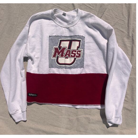 Gildan Other - Refried Vintage UMass Red Fleece Sweatshirt Men’s Small Women’s Medium Boston
